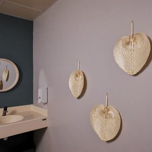 Décoration murale sobre pour cabines de soins à Anglet