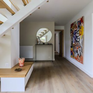 Décorateur intérieur agencement entrée d'une villa dans le quartier Brindos à Anglet, par l'agence ID'Harmonies - Marion PIRAUBE
