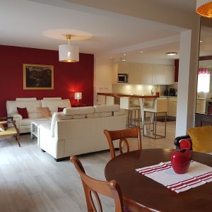 Salon après projet de décoration ambiance Basque à Bayonne